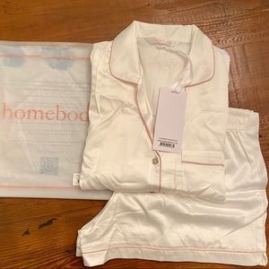 Homebodii White Long Sleeve PJ Set Sz Large